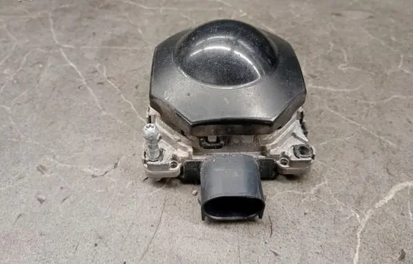 Audi A4 S4 B5 8D Distronic sensor radar 8w0907541