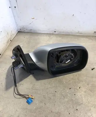 Volkswagen Amarok Front door electric wing mirror