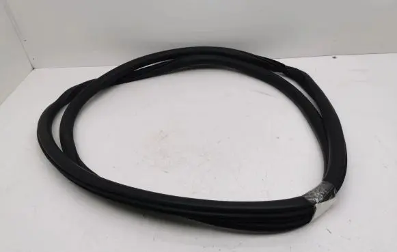 Ford Galaxy Rear door rubber seal (on body) 