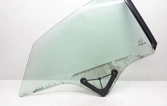 Mercedes-Benz E C207 W207 Rear side window