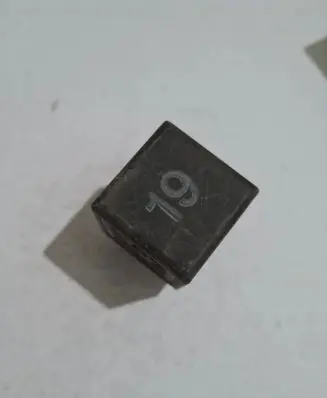 Volkswagen Transporter - Caravelle T4 Other relay 191955531
