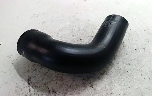 Volvo S40, V40 Intercooler hose/pipe 30621587