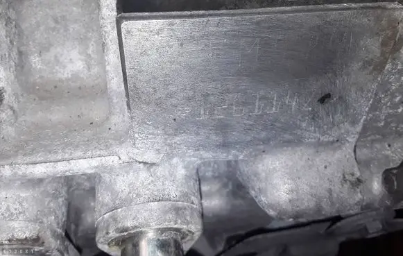 Nissan Leaf II (ZE1) Engine EM57 12613441