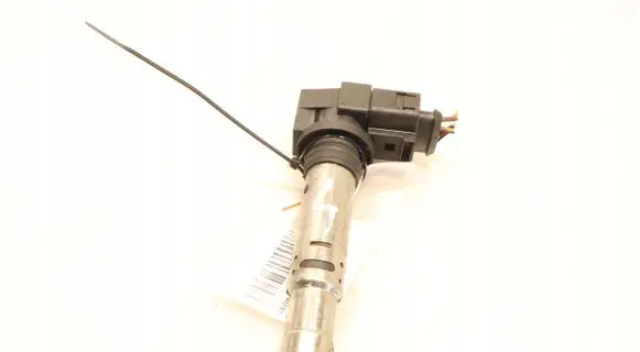 Volkswagen Touran I High voltage ignition coil 036905715F