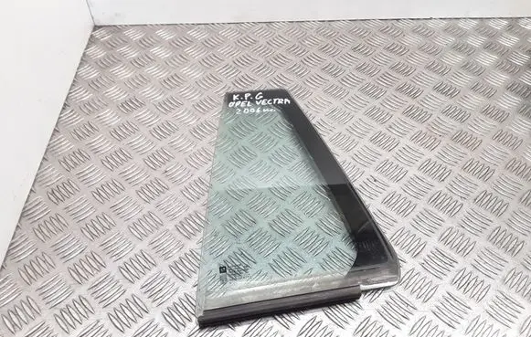 Opel Vectra C Rear vent window glass 