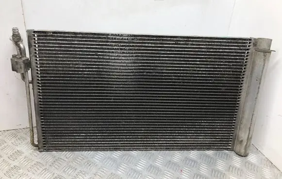 BMW 5 E60 E61 Air conditioning (A/C) radiator (interior) 8381362