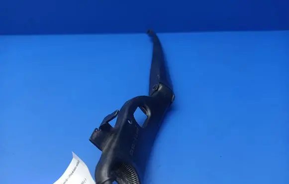 BMW 7 E65 E66 Front wiper blade arm 61617008959