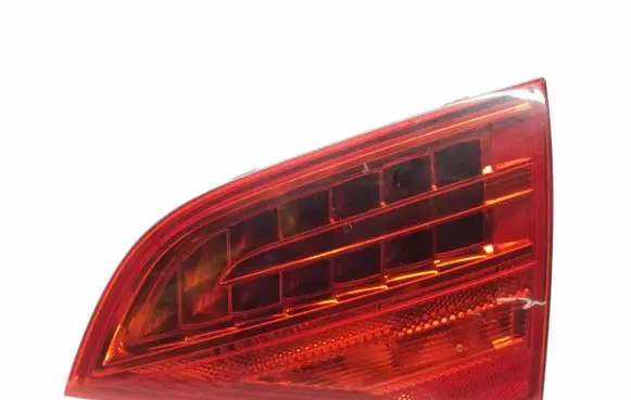 Audi A4 S4 B8 8K Tailgate rear/tail lights