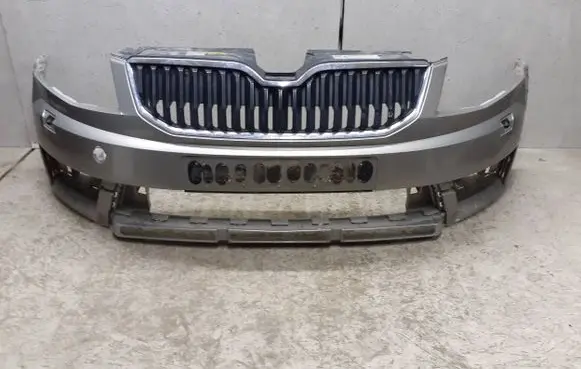 Skoda Octavia Mk3 (5E) Front bumper