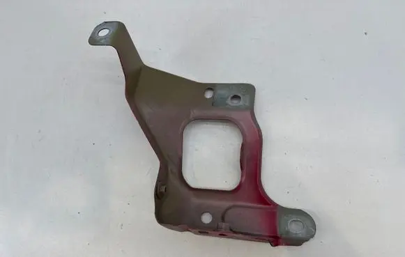 Tesla Model 3 Fender mounting bracket 108601700D