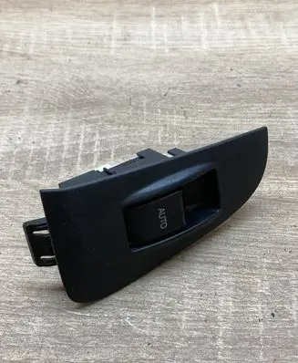 Toyota Avensis T220 Electric window control switch 7427205020