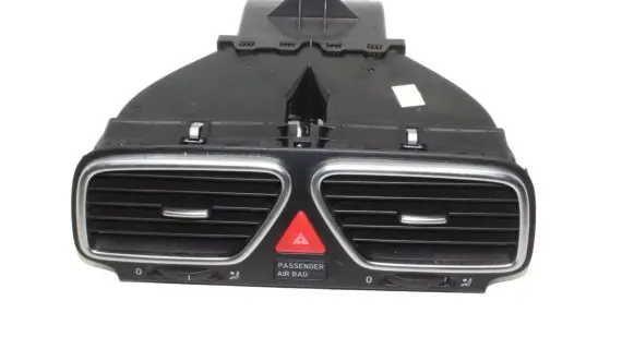 Volkswagen Scirocco Dashboard air vent grill cover trim 1Q0819735C