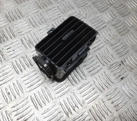 Nissan Almera N16 Dash center air vent grill 68751BN900