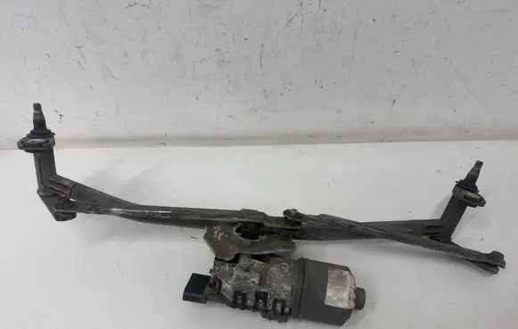 Audi A3 S3 8L Front wiper linkage and motor 1J0955325A