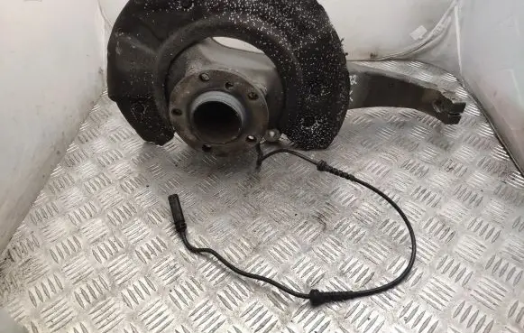 BMW 7 F01 F02 F03 F04 Front wheel hub 6775265