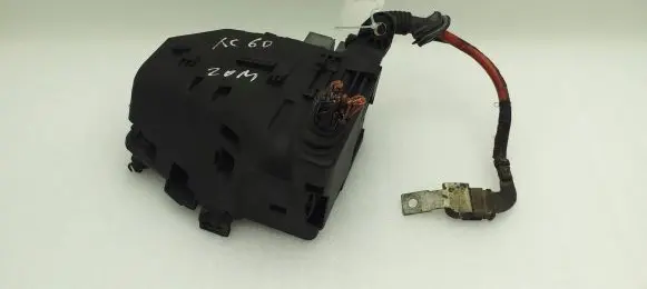 Volvo XC60 Fuse box set 6G9T14A076MB 6G9T14A067CA