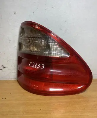 Mercedes-Benz E W210 Rear/tail lights A2108205464 C2653