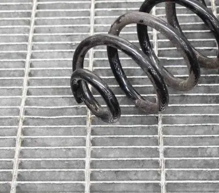 Renault Captur Rear coil spring