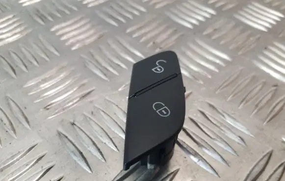 Mercedes-Benz ML W164 Central locking switch button A2518200910