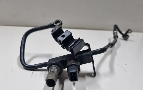 Audi A6 S6 C5 4B Turbo turbocharger oiling pipe/hose 059145771G 073334 AAF120401