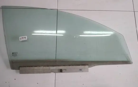 Opel Signum Front door window glass four-door AS2