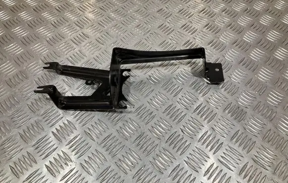 Mercedes-Benz B W245 ABS pump bracket A1774303400