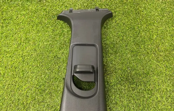 Mercedes-Benz B W246 W242 (B) pillar trim (top) A2466900425