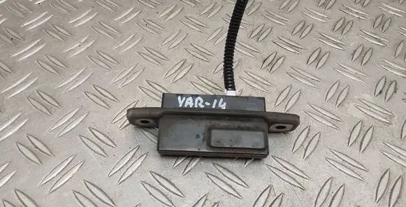 Toyota Yaris Tailgate opening switch 