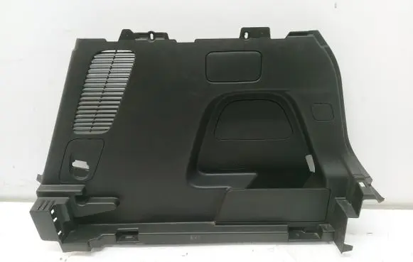 Trunk/boot side trim panel