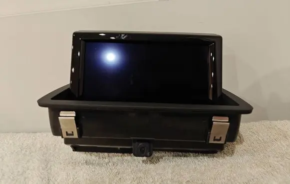 Audi A1 Screen/display/small screen 8X0857273B 505562 11082015
