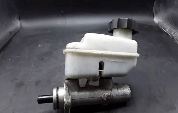KIA Sorento Master brake cylinder NOCODE