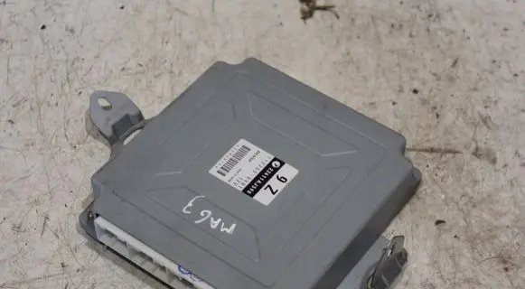 Subaru Legacy Engine control unit/module 22611AJ590