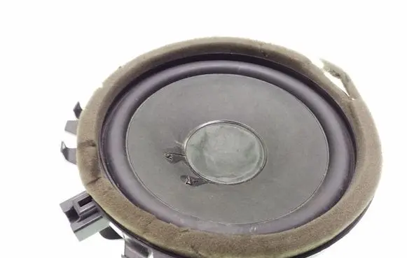 Volvo XC60 Front door speaker 30657445