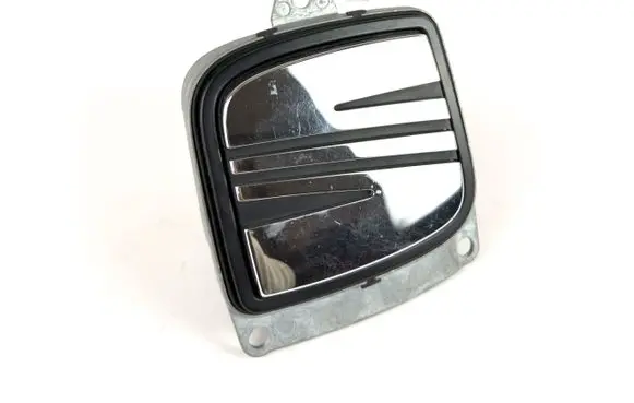 Seat Leon (1P) Tailgate/trunk/boot exterior handle 5P0827565C