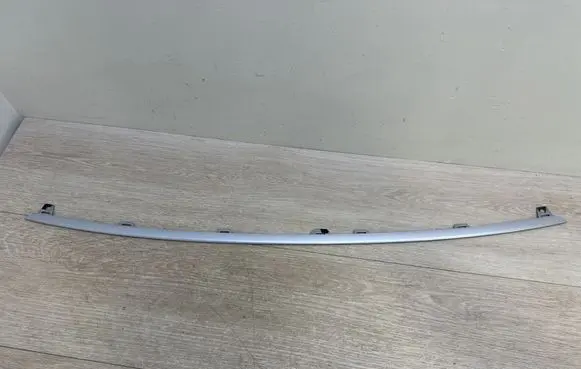 Porsche Cayenne (9Y0 9Y3) Front bumper splitter molding 9Y0807179A 9Y0807179AM7U