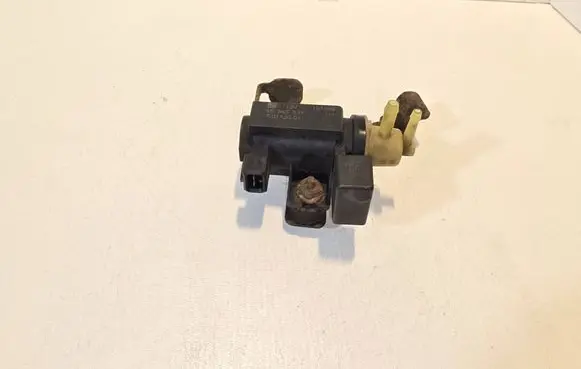 Opel Zafira B Turbo solenoid valve 55563534 10T288 70142001