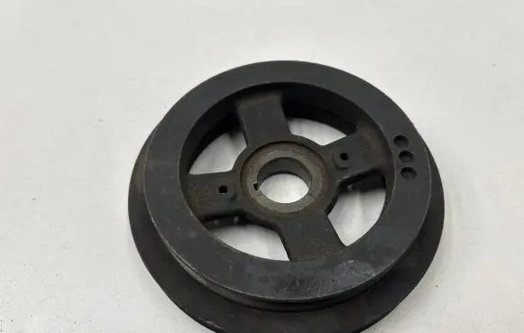Nissan Almera Tino Crankshaft pulley