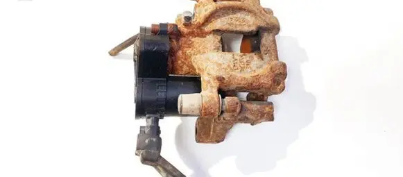 Subaru Outback (BS) Rear brake caliper 26620al020