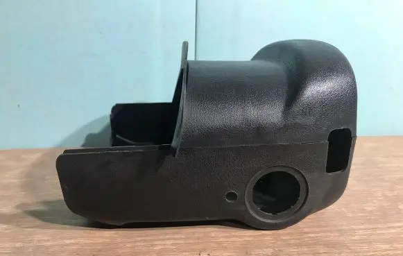 Steering wheel column trim