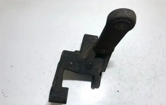 Peugeot 307 Engine mounting bracket 5007372740 372740