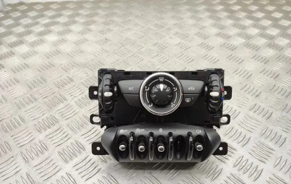Mini Cooper Countryman R60 Climate control unit