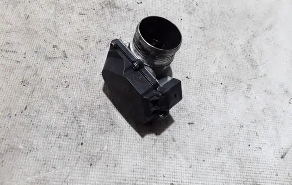 Ford Kuga II Throttle valve 9M5Q9E926AA