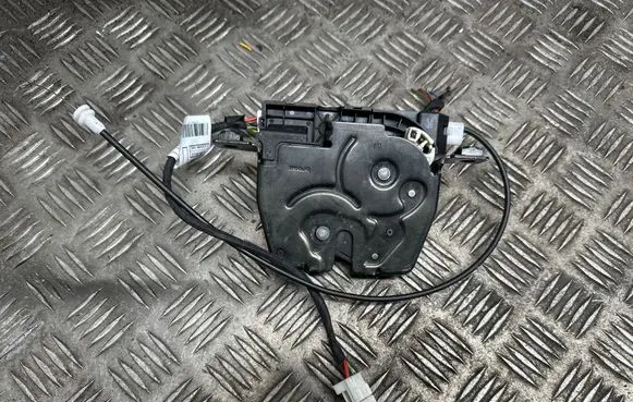 Tailgate/trunk/boot lock/catch/latch