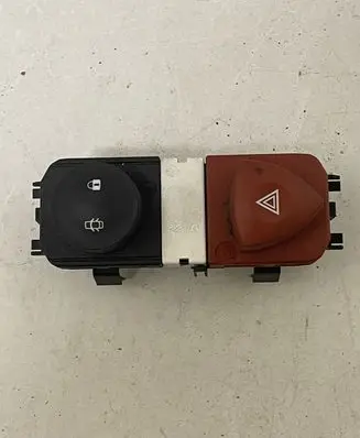 Renault Scenic II - Grand scenic II Hazard light switch 8200407415