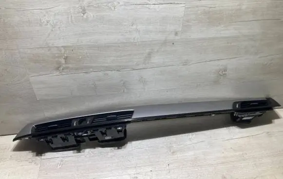 BMW X1 F48 F49 Dash center air vent grill 9292159