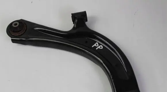 Nissan Pulsar Front lower control arm/wishbone