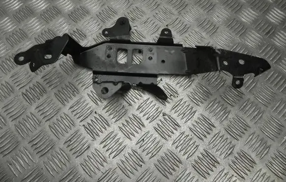 BMW 3 G20 G21 EGR valve cooler bracket 6817999