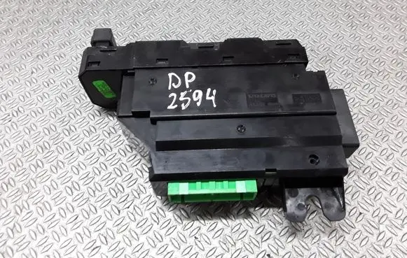 Volvo XC90 Electric window control switch