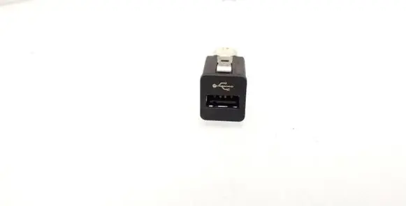 BMW 5 F10 F11 USB socket connector 9167196