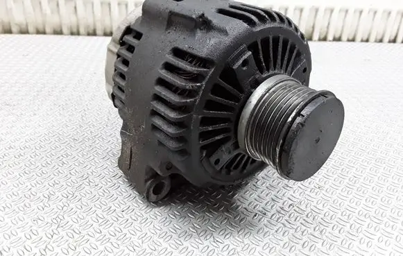Volvo S40, V40 Generator/alternator 9472908 TN1022110500
